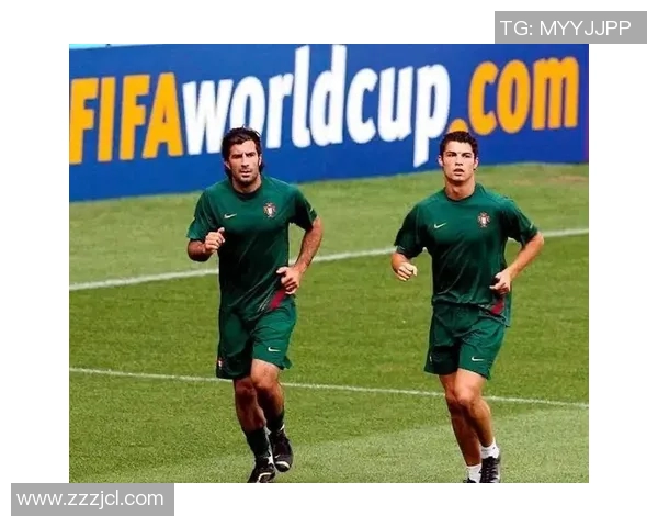 葡萄牙传奇菲戈对决英格兰足球巨星的精彩瞬间回顾